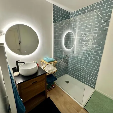 La Grece - Chaleureux En Hypercentre Apartment