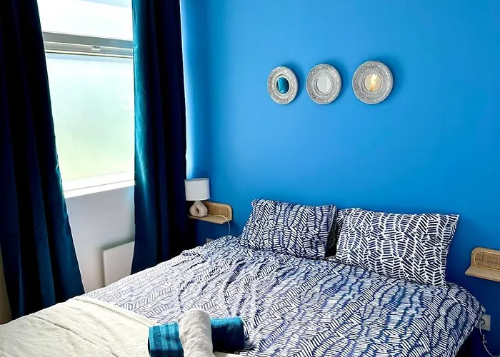 La Grece - Chaleureux En Hypercentre * Saint-Quentin (Aisne)